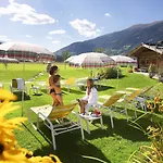Wanderhotel Kirchner ホテル