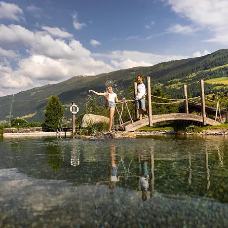 Wanderhotel Kirchner 酒店