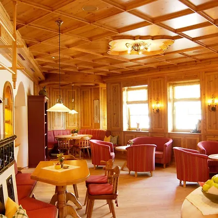 Wanderhotel Kirchner 酒店