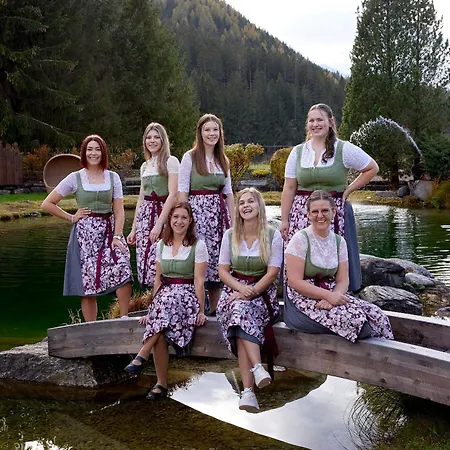 酒店 Wanderhotel Kirchner 布拉保韦德库