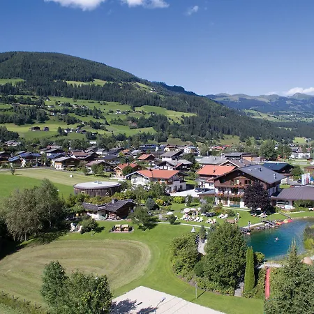Wanderhotel Kirchner Hotel 4*