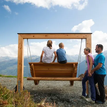 Wanderhotel Kirchner 酒店 4*