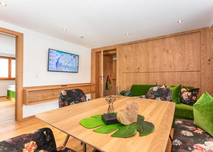 Wanderhotel Kirchner Hotel 4*