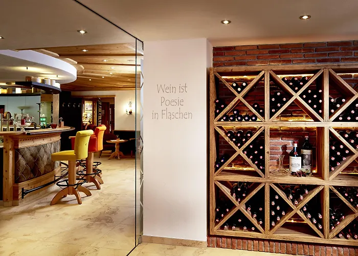 Wanderhotel Kirchner 4*